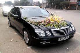 Cho thuê xe Mercedes E 280